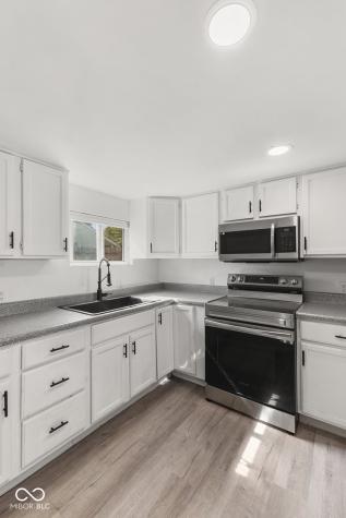 515 Carol Drive Greenwood IN 46143