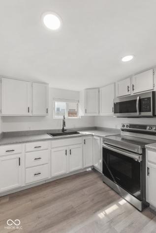 515 Carol Drive Greenwood IN 46143