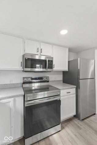 515 Carol Drive Greenwood IN 46143