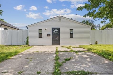 515 Carol Drive Greenwood IN 46143