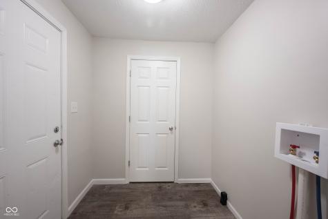 1040 Winfield Avenue Indianapolis IN 46222