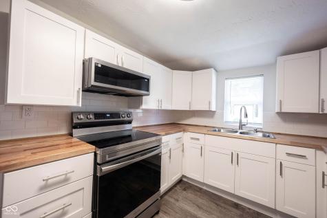 1040 Winfield Avenue Indianapolis IN 46222