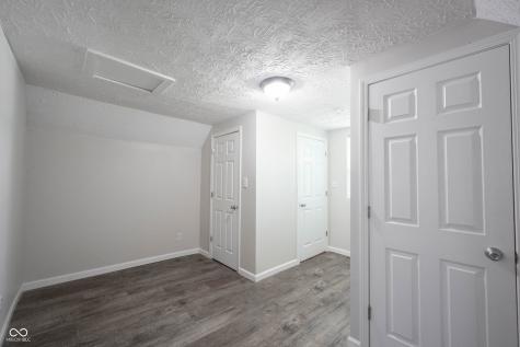 1040 Winfield Avenue Indianapolis IN 46222