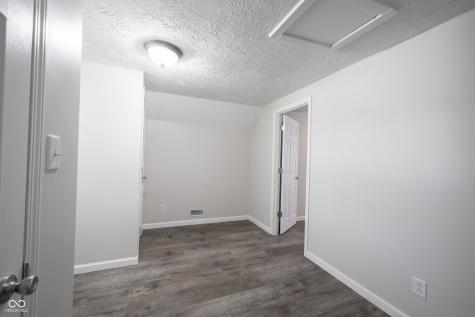 1040 Winfield Avenue Indianapolis IN 46222