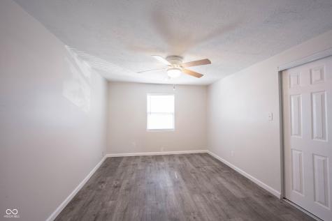 1040 Winfield Avenue Indianapolis IN 46222