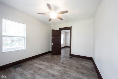 1040 Winfield Avenue Indianapolis IN 46222