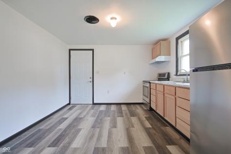 523 Patterson Road Columbus IN 47203