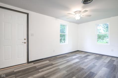 523 Patterson Road Columbus IN 47203