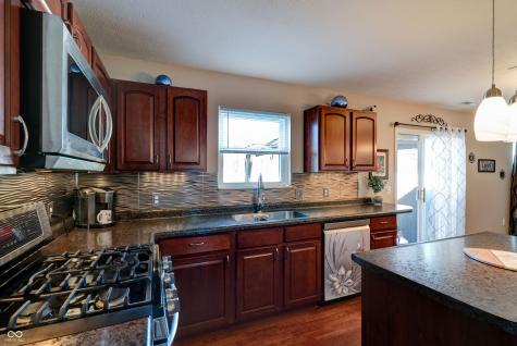 7066 Halifax Court Avon IN 46123