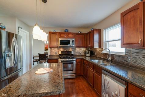 7066 Halifax Court Avon IN 46123