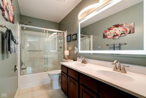 7066 Halifax Court Avon IN 46123