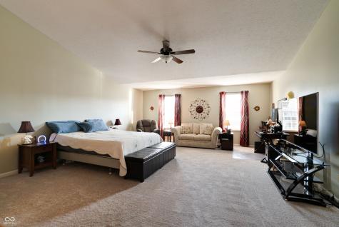 7066 Halifax Court Avon IN 46123