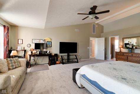 7066 Halifax Court Avon IN 46123
