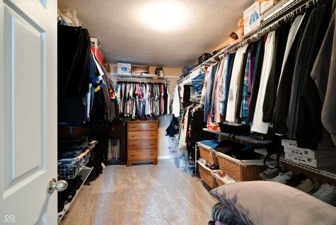 7066 Halifax Court Avon IN 46123