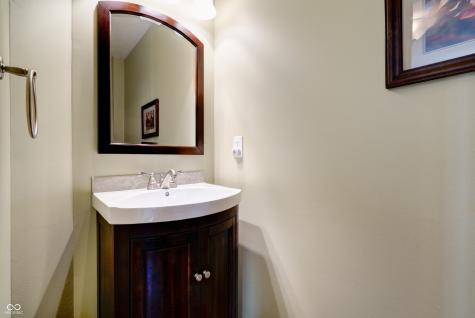 7066 Halifax Court Avon IN 46123