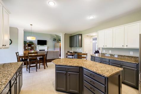 5698 Kenderly Court Carmel IN 46033