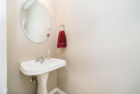 5698 Kenderly Court Carmel IN 46033