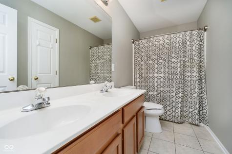 5698 Kenderly Court Carmel IN 46033