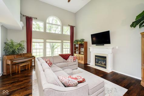 5698 Kenderly Court Carmel IN 46033