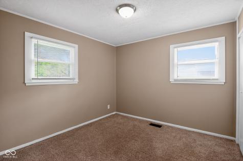 7383 E 53rd Street Indianapolis IN 46226