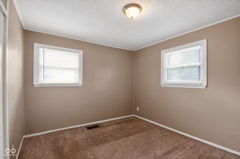 7383 E 53rd Street Indianapolis IN 46226