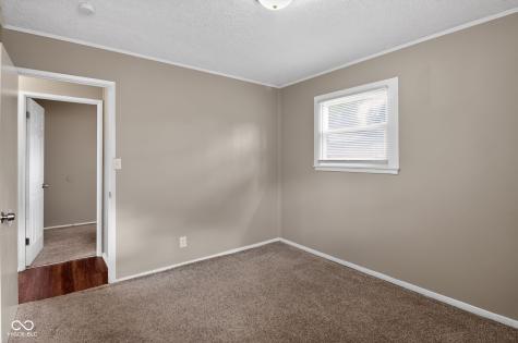 7383 E 53rd Street Indianapolis IN 46226