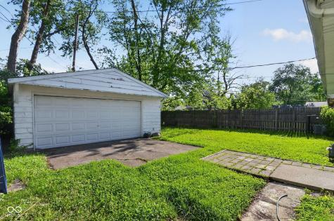 7383 E 53rd Street Indianapolis IN 46226