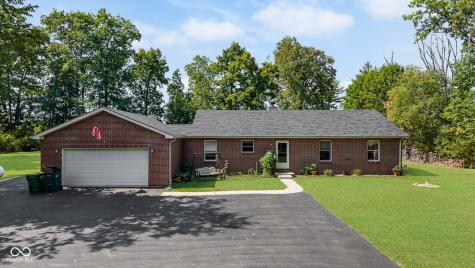 8254 Northern Drive Avon IN 46123