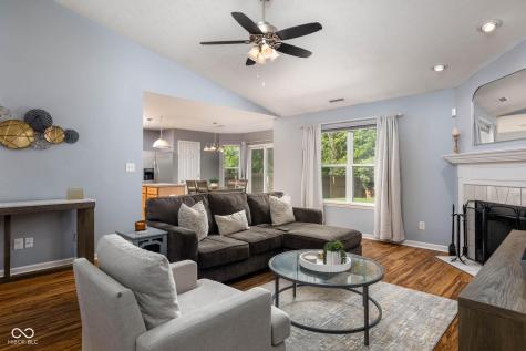 5860 Newhall Drive Indianapolis IN 46239