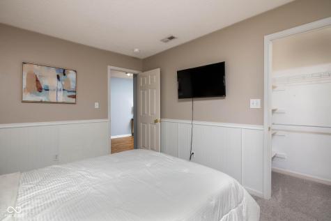 5860 Newhall Drive Indianapolis IN 46239