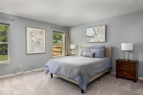 5860 Newhall Drive Indianapolis IN 46239