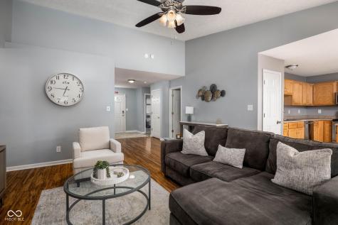 5860 Newhall Drive Indianapolis IN 46239