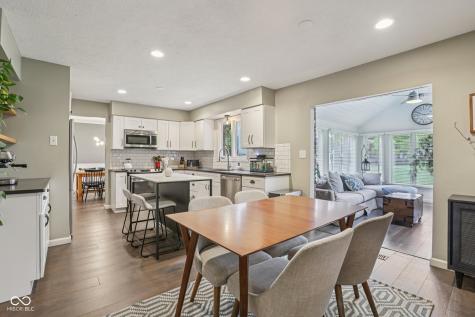 13703 Goldfinch Drive Carmel IN 46032