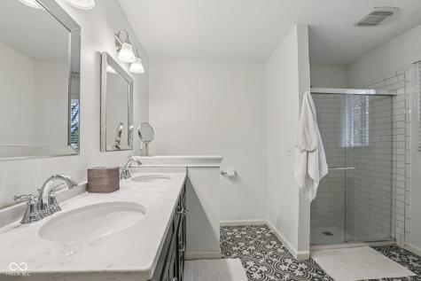 13703 Goldfinch Drive Carmel IN 46032