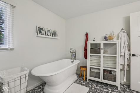 13703 Goldfinch Drive Carmel IN 46032