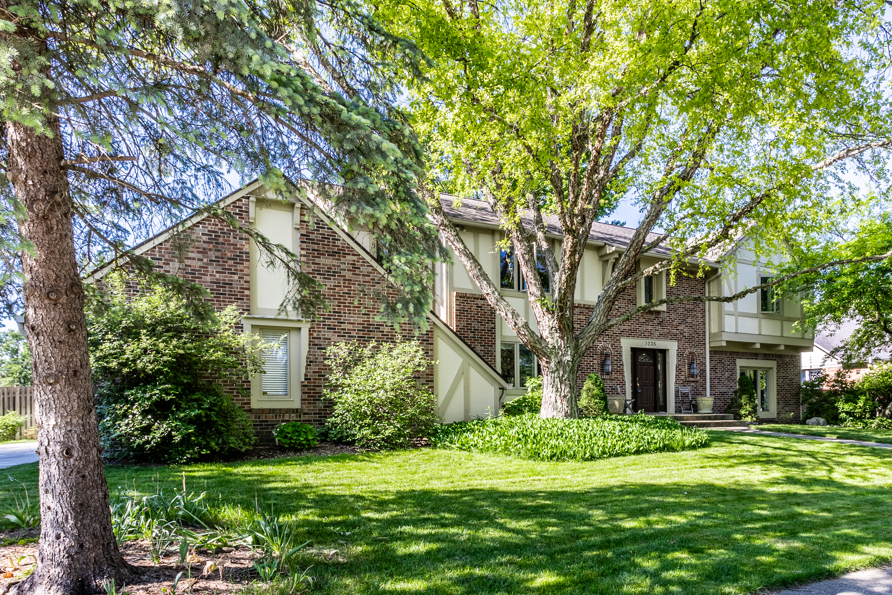 1235 Kirkham Lane Indianapolis IN 46260