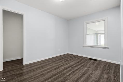 2312 Newton Street Columbus IN 47201