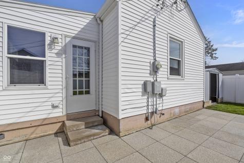 2312 Newton Street Columbus IN 47201