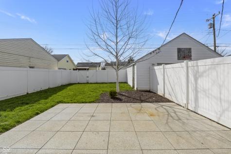 2312 Newton Street Columbus IN 47201