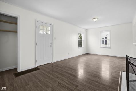 2312 Newton Street Columbus IN 47201