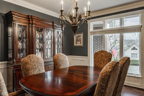 4037 Oakleaf Drive Zionsville IN 46077