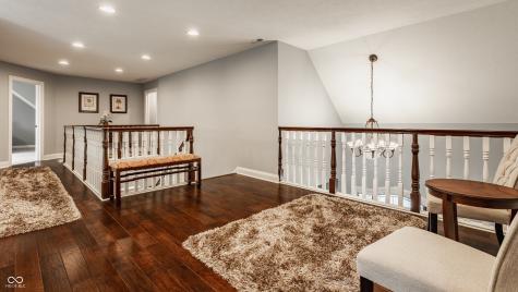 4037 Oakleaf Drive Zionsville IN 46077