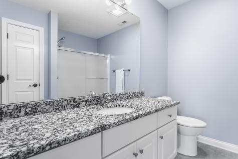 4037 Oakleaf Drive Zionsville IN 46077