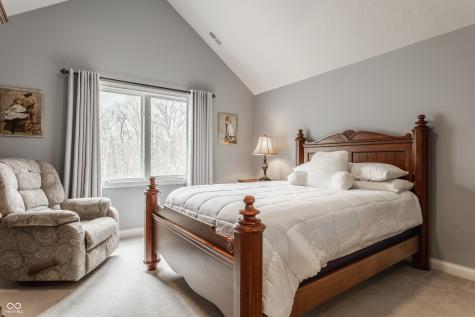 4037 Oakleaf Drive Zionsville IN 46077