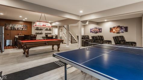 4037 Oakleaf Drive Zionsville IN 46077