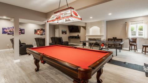 4037 Oakleaf Drive Zionsville IN 46077