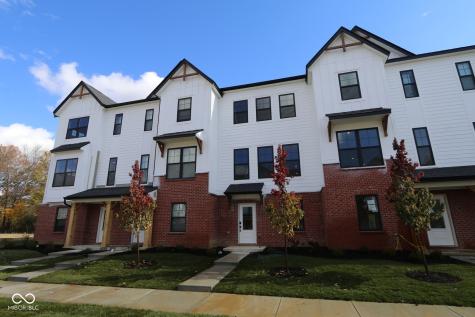 4501 Yellowwood Avenue Brownsburg IN 46112