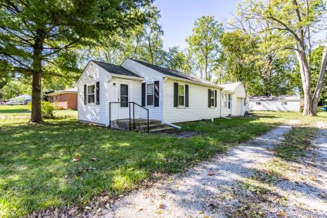 10450 Mcpherson Street Carmel IN 46280