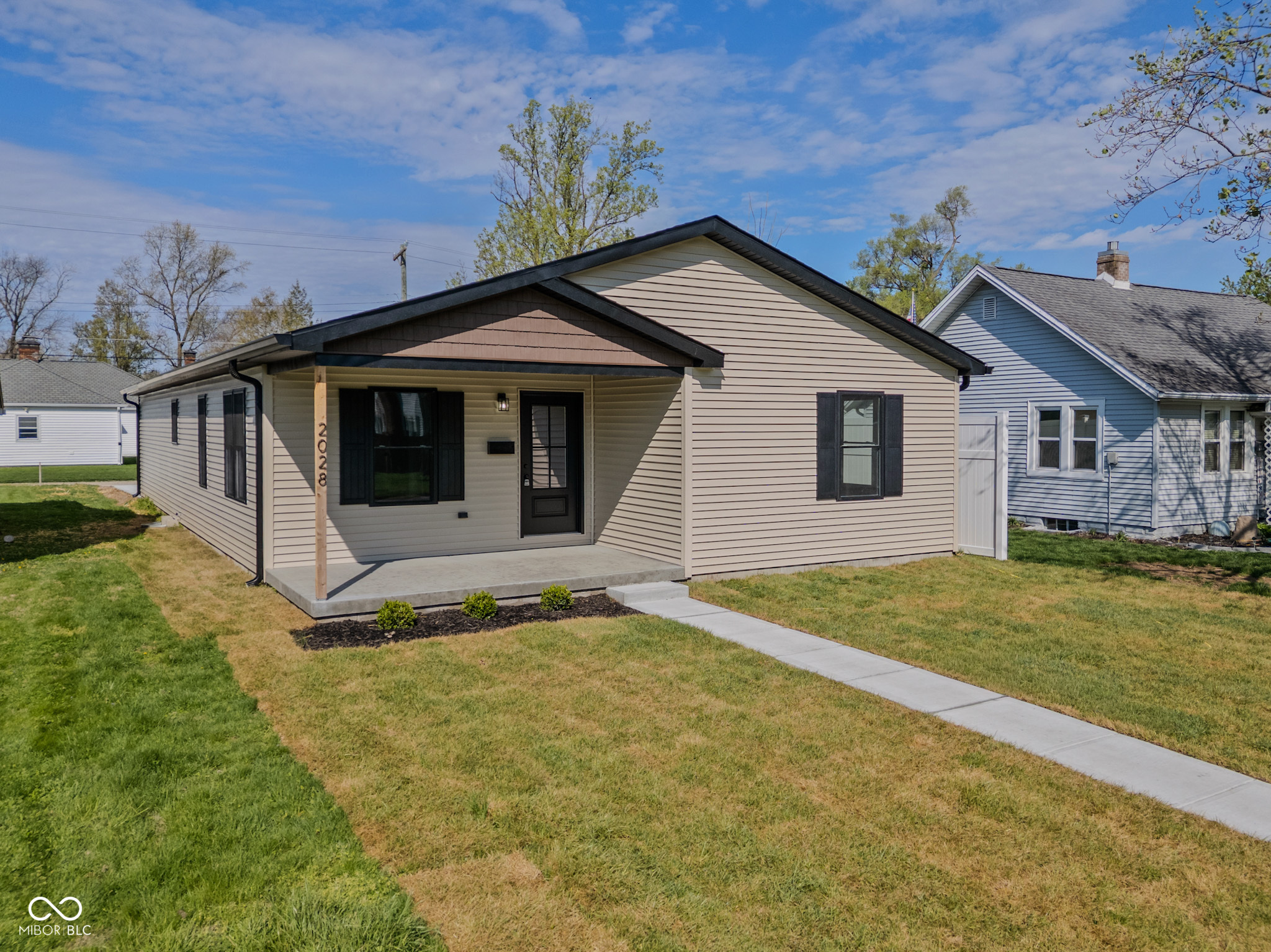 2028 Newton Street Columbus IN 47201