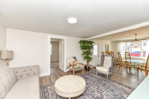 210 E Buckeye Street Cicero IN 46034